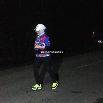 Runner Photo 6065025