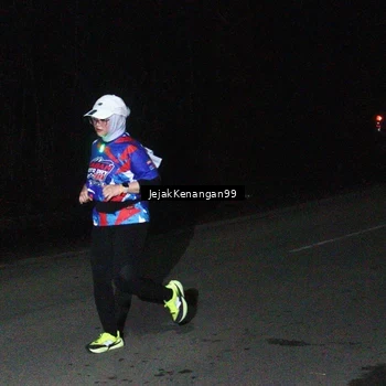 Runner Photo 6065027