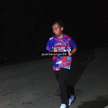 Runner Photo 6065031