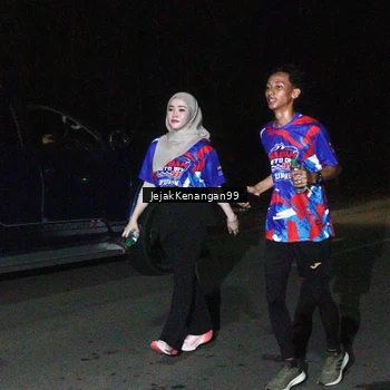 Runner Photo 6065033