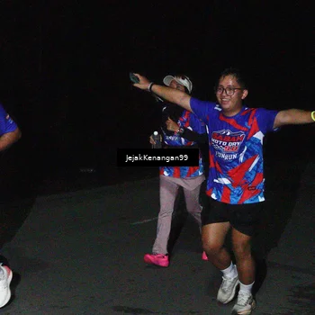 Runner Photo 6065058