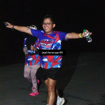 Runner Photo 6065061