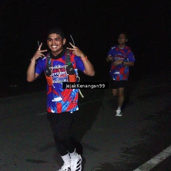 Runner Photo 6065084