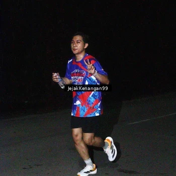 Runner Photo 6065091
