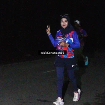 Runner Photo 6065098
