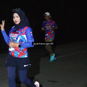 Runner Photo 6065099
