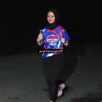 Runner Photo 6065103