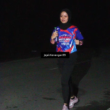 Runner Photo 6065105