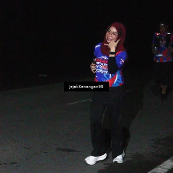 Runner Photo 6065107
