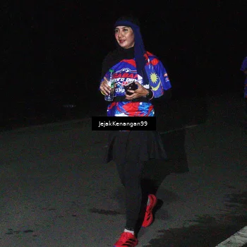 Runner Photo 6065112