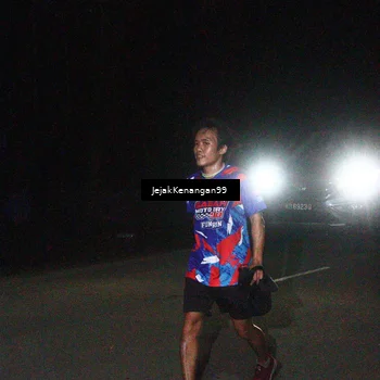 Runner Photo 6065146