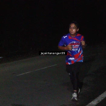 Runner Photo 6065152