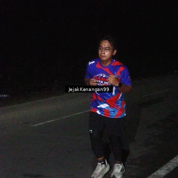Runner Photo 6065156