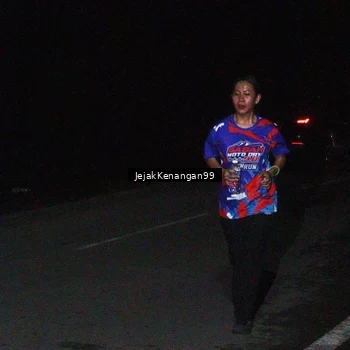 Runner Photo 6065158