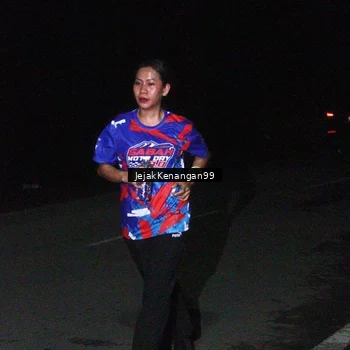 Runner Photo 6065162