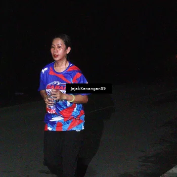Runner Photo 6065170