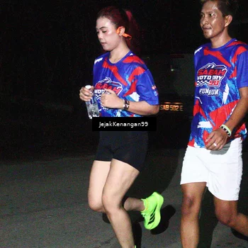 Runner Photo 6065175