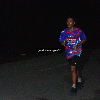 Runner Photo 6065178