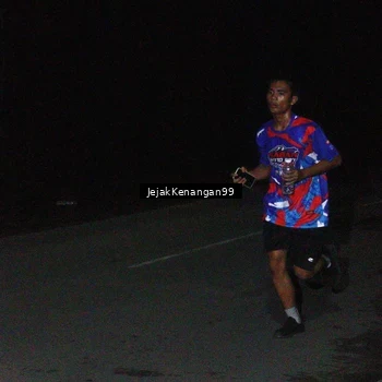 Runner Photo 6065180