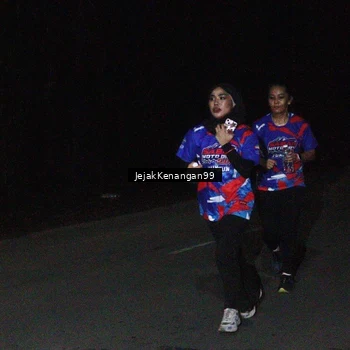 Runner Photo 6065188