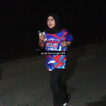 Runner Photo 6065193