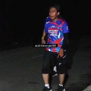 Runner Photo 6065197