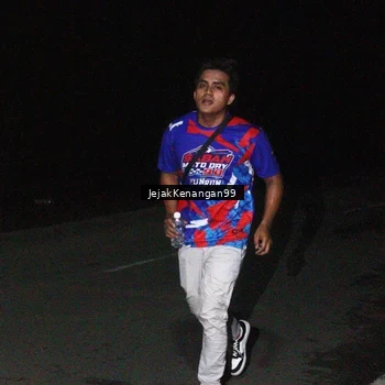 Runner Photo 6065205