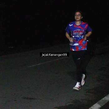 Runner Photo 6065207