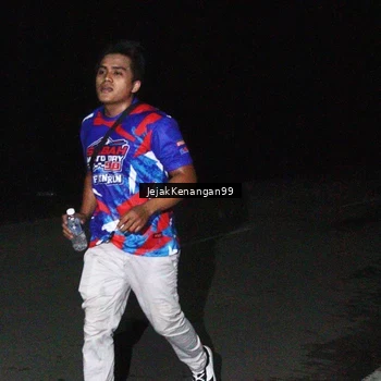 Runner Photo 6065212