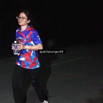 Runner Photo 6065214