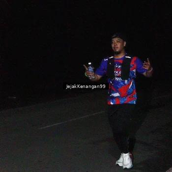 Runner Photo 6065215