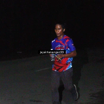 Runner Photo 6065221