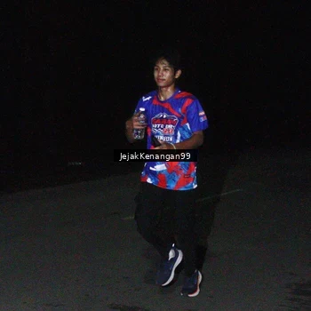 Runner Photo 6065227
