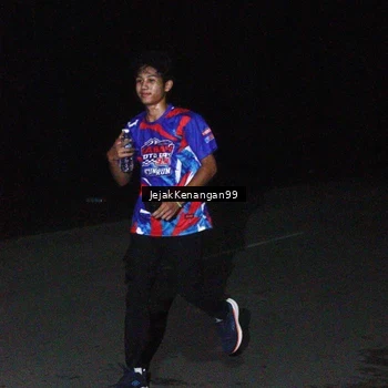 Runner Photo 6065228