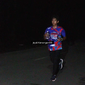 Runner Photo 6065232
