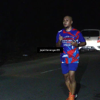 Runner Photo 6065243