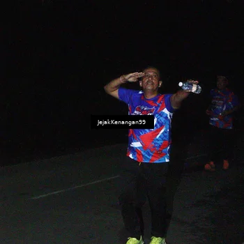 Runner Photo 6065258