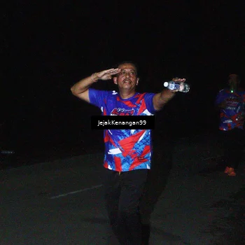 Runner Photo 6065259