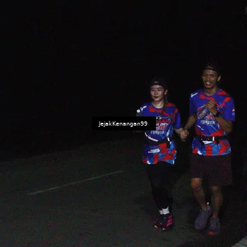 Runner Photo 6065274