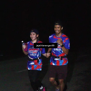 Runner Photo 6065285
