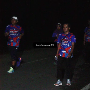 Runner Photo 6065292
