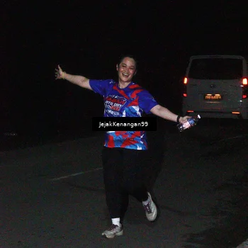 Runner Photo 6065305