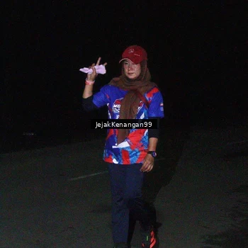 Runner Photo 6065317