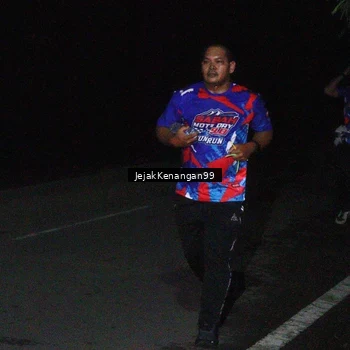 Runner Photo 6065318