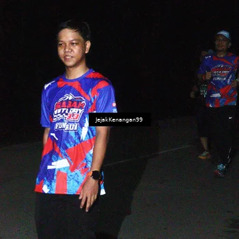 Runner Photo 6065346