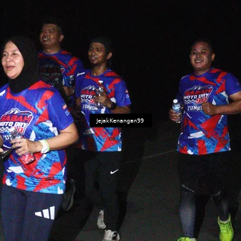 Runner Photo 6065357