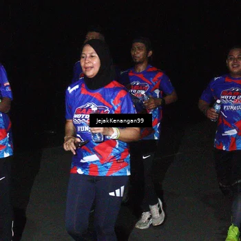 Runner Photo 6065361
