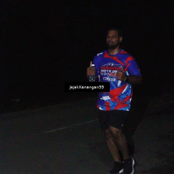 Runner Photo 6065378