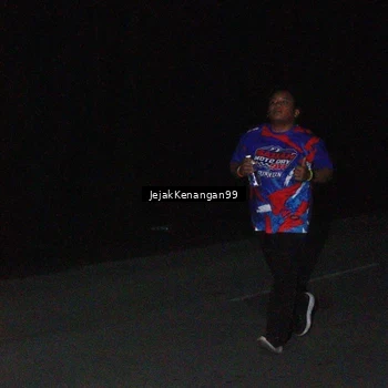 Runner Photo 6065382