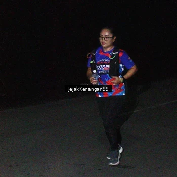 Runner Photo 6065392